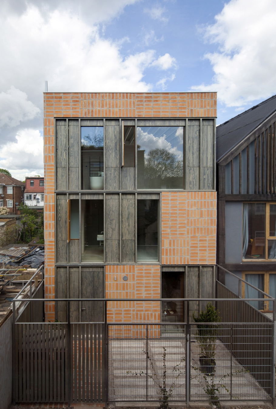 Exterior Cleaning & Restoration